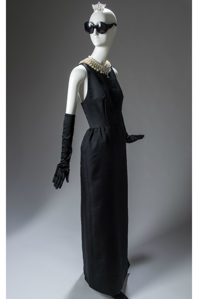 givenchy desayuno con diamantes