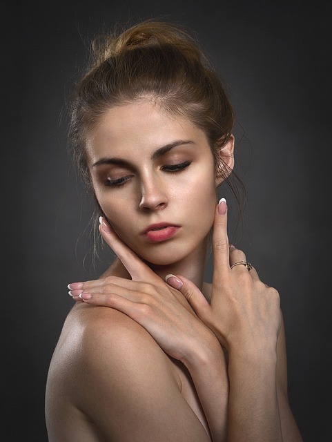 Consejos para un maquillaje de cejas naturales y bien definidas con técnicas de microblading